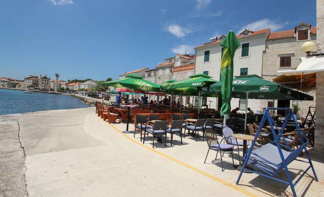 Seafront Apartments Karlo Kaštela Exterior foto