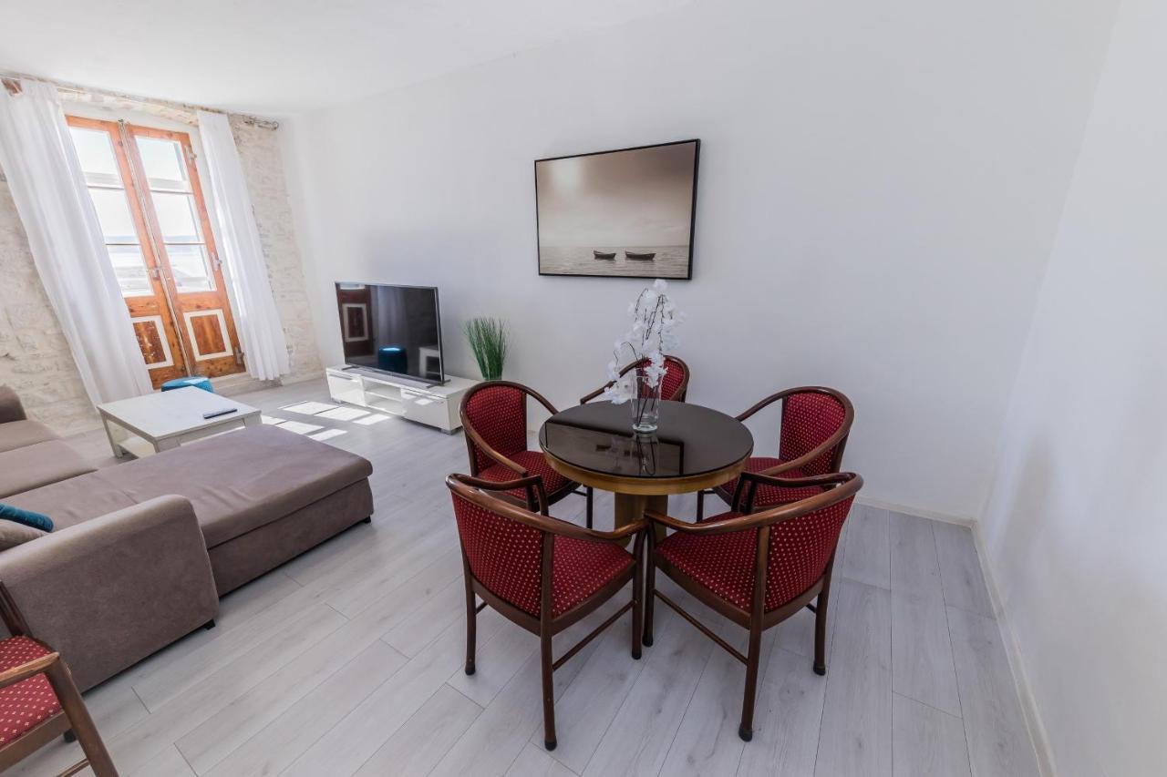 Seafront Apartments Karlo Kaštela Exterior foto