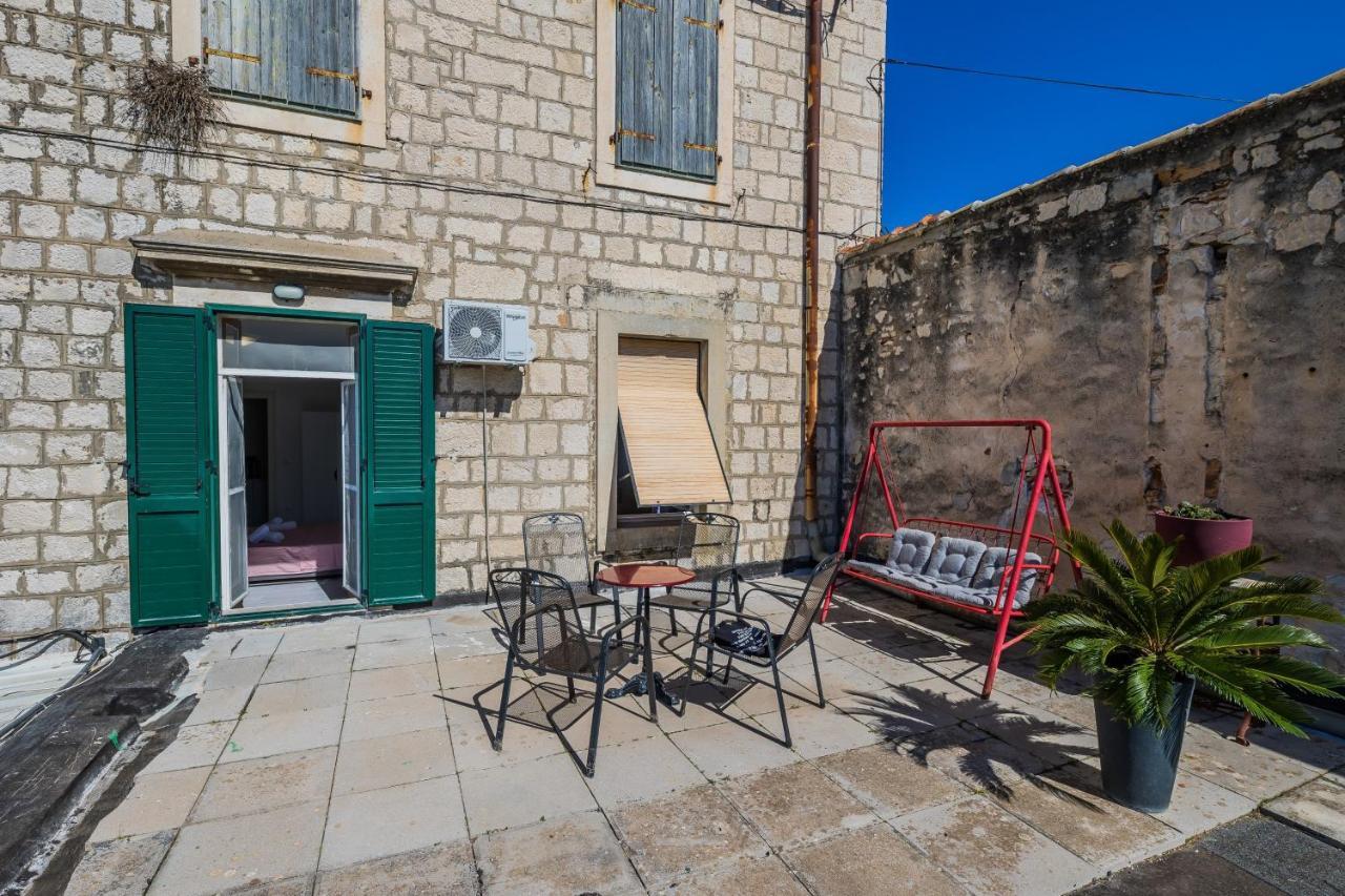 Seafront Apartments Karlo Kaštela Exterior foto
